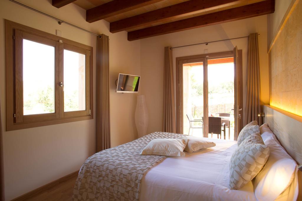 Agroturismo S'arbocar Farm stay *